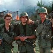 Quel film, réalisé par Oliver Stone en 1986, se déoule au Vietnam?